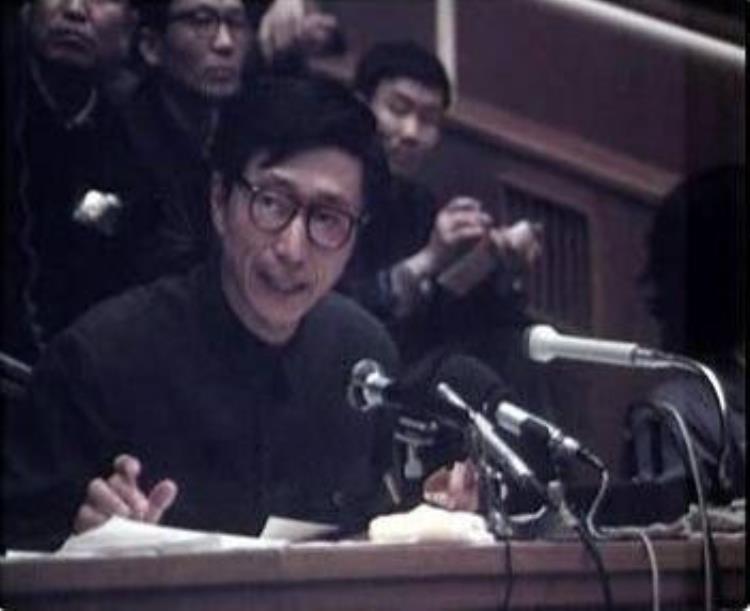 宋世雄解说的体育节目「名嘴宋世雄解说体育近两千场和妻子相濡以沫50多年」