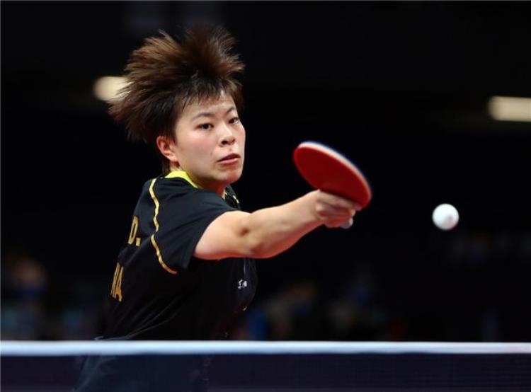 央视不转1平台直播WTT国乒德比梁靖崑淘汰张本智和PK18岁小将