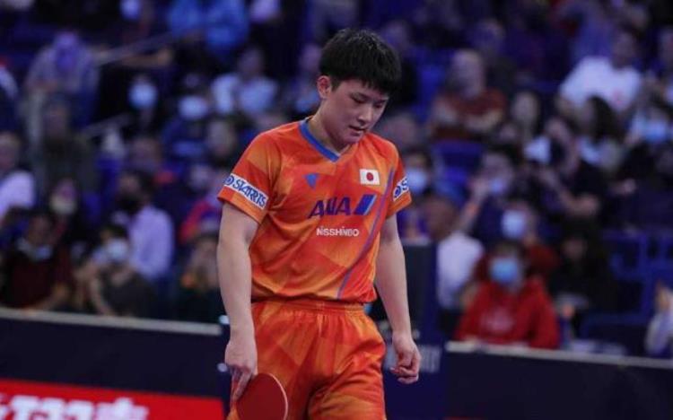 央视不转1平台直播WTT国乒德比梁靖崑淘汰张本智和PK18岁小将