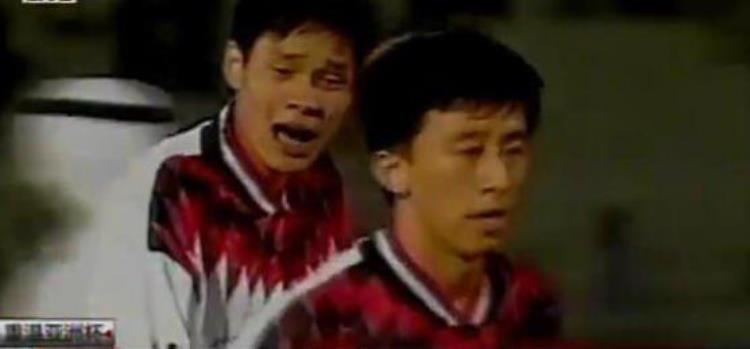 中国男足70年代「回顾七十年的历届中国男足球衣发展史哪一款是你的最爱」