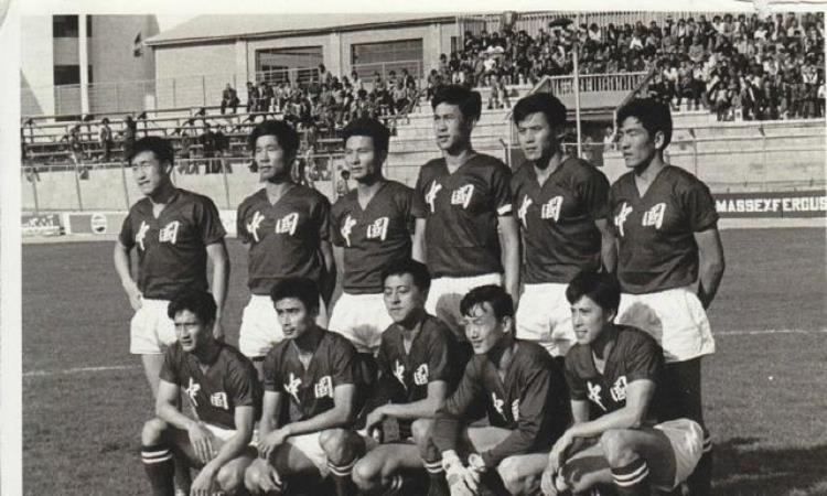 中国男足70年代「回顾七十年的历届中国男足球衣发展史哪一款是你的最爱」
