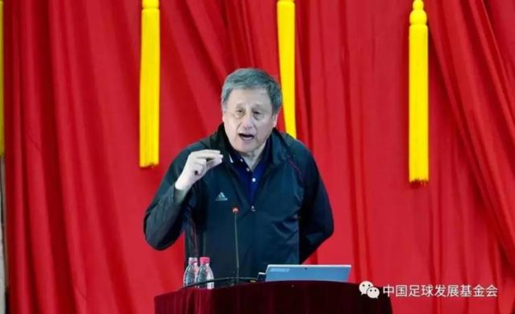 永胜县足球运动发展推进会暨中国足球发展基金会县域青少年足球公益项目启动仪式在云南省永胜县隆重举行