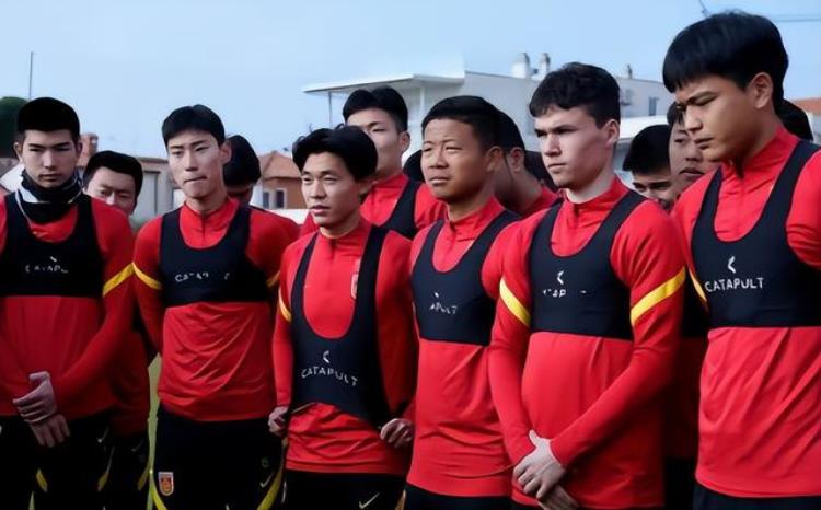 中国男足输球「013场1分排垫底中国男足又输了8战仅1胜亚洲杯出线难了」