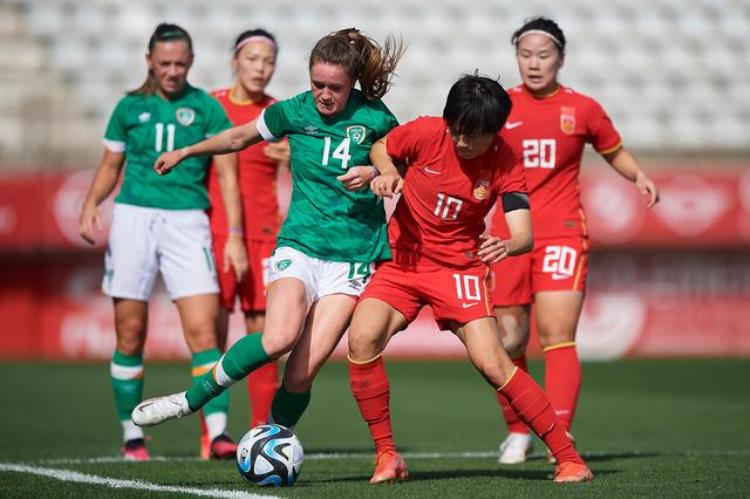 fⅰfa21女足「体育足球女足热身赛中国平爱尔兰」