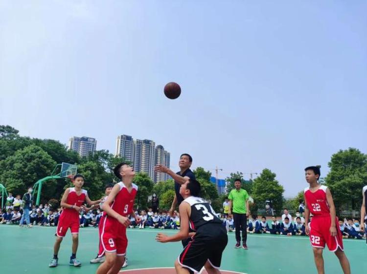 开福区新竹小学微机派位「长沙市开福区新竹第二小学迎六一暨首届篮球节开幕啦」