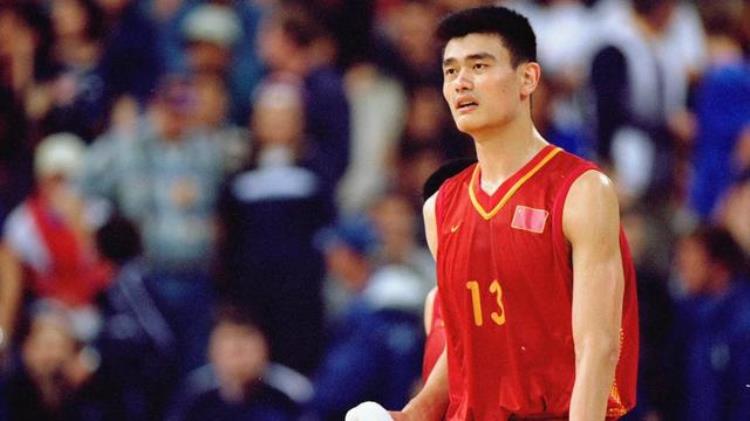 姚明 中国篮球「姚明中国篮球的希望一人扛起一国没有伤病的他能走的多远」