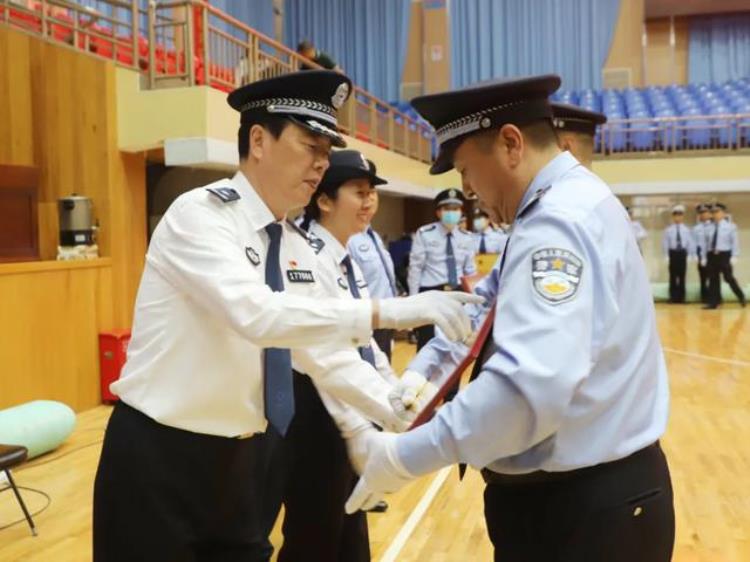2021年平顶山市公安机关忠诚卫士杯篮球赛圆满闭幕