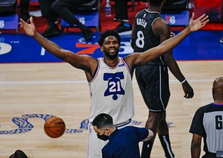 nba球员薪资排行「NBA球星总薪资排名曾经榜首的加内特已经跌到了第九的位置」