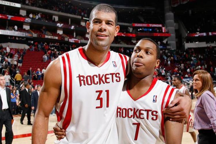 姚明在nba的人缘「姚明在NBA搭档过的队友中有多达七位球员先后拿到了总冠军」