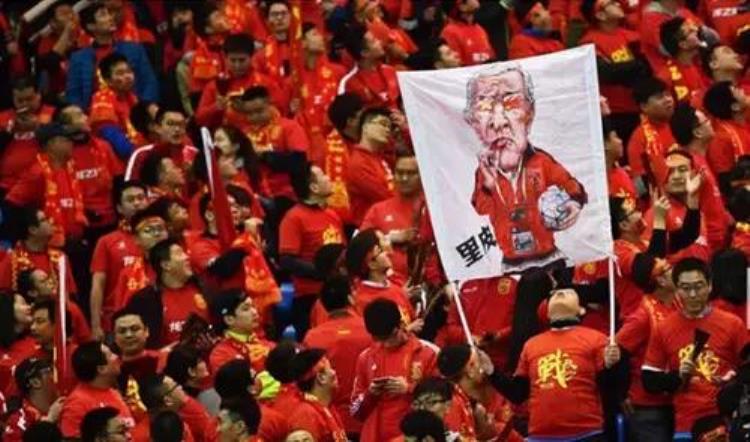开发商请像中国男足干掉韩国一样牛逼