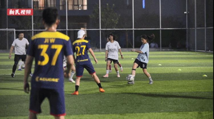 上海女足梯队「场上球霸场下学霸上海这支女足队都是实力派」