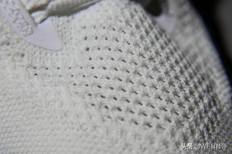 curry8hovr「这颜值连二百都不值可为何说Curry8是一双划时代的产品」