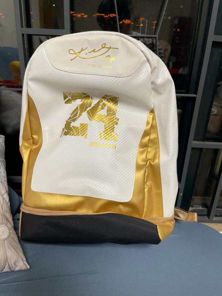 科比24号书包「科比kobe24号背包」