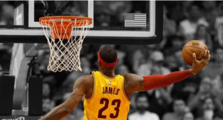 nba用的球是什么球「NBA用的球到底是啥做的大家用的斯伯丁原来都是假的太真实了」