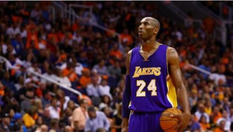 nba用的球是什么球「NBA用的球到底是啥做的大家用的斯伯丁原来都是假的太真实了」