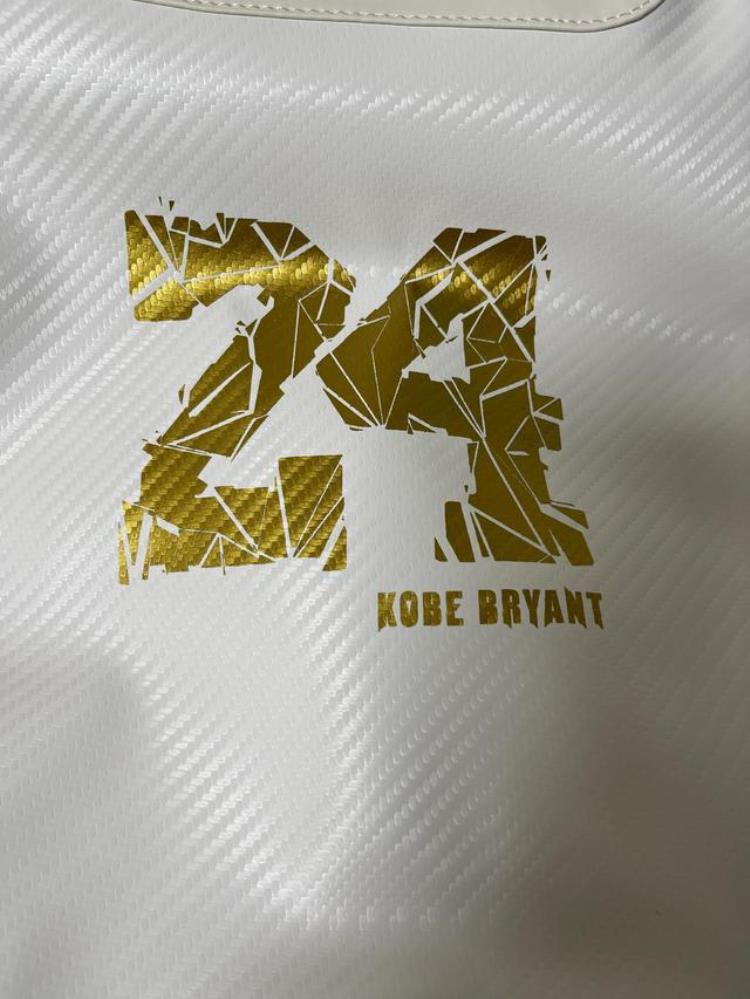 科比24号书包「科比kobe24号背包」