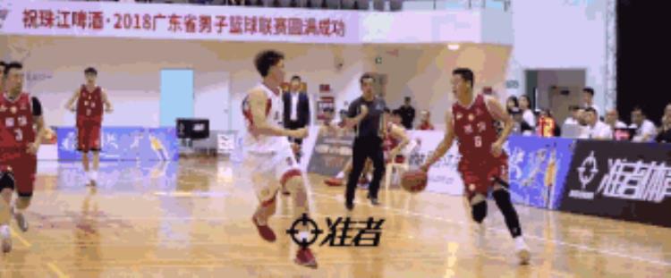 王仕鹏球技怎么样「21岁珠海后卫让王仕鹏赞不绝口4场比赛抢断17次」