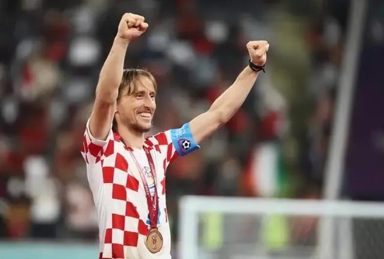 世界杯获奖者「2022世界杯6大励志人物成长故事藏着三个人生真相」