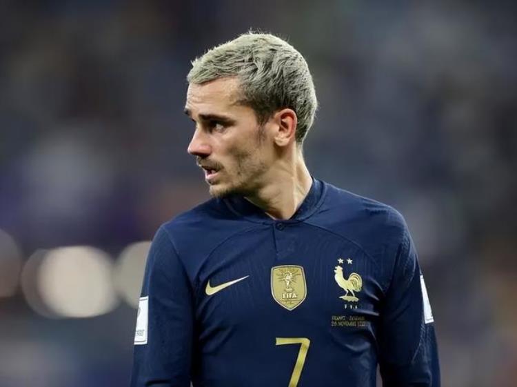 世界杯获奖者「2022世界杯6大励志人物成长故事藏着三个人生真相」
