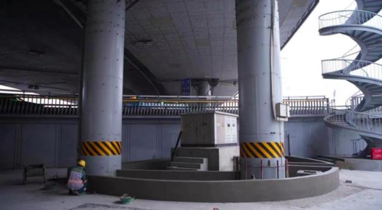 北京最美篮球场「有篮球场游乐区北京首座立交桥下运动乐园年底建成」