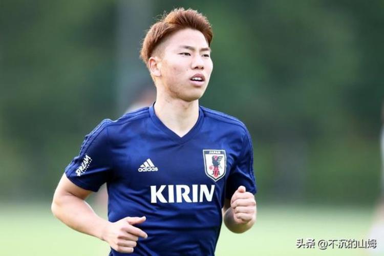 在欧洲效力的日本球员「盘点那些在欧洲五大联赛效力的日韩球员多达24人在列」